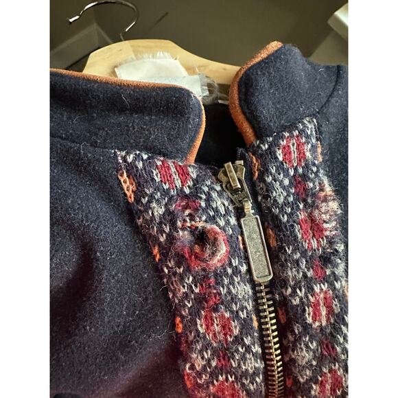 SONDRE Authentic Norwegian Design Wool Leather Trim Pull Over Sweater Jacket - Picture 5 of 7